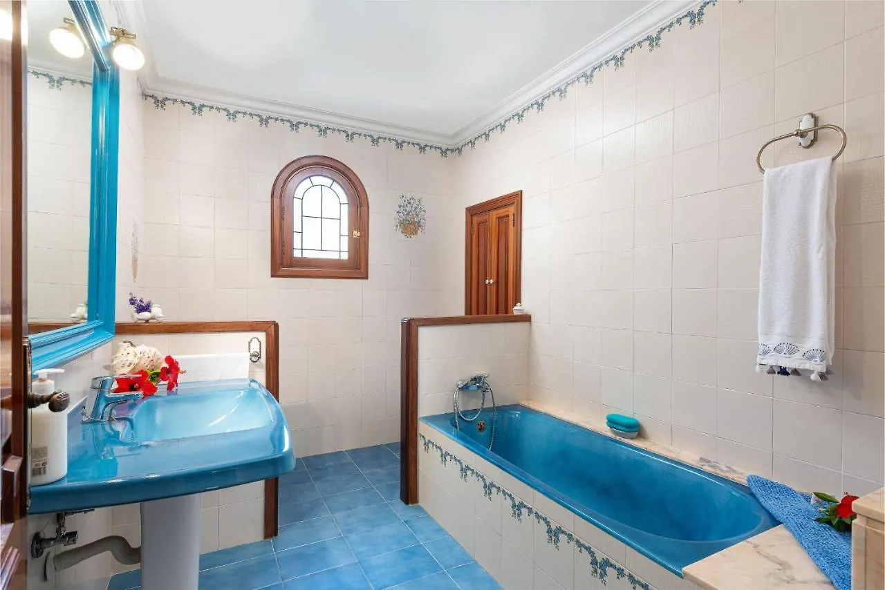 Villa Roses - Alcudia الكوذيا